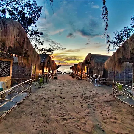 Hadimba Beach Huts